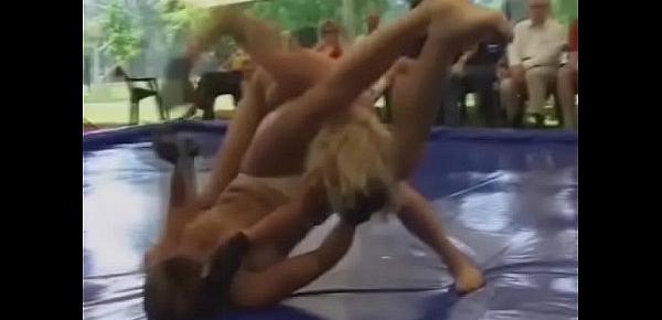  Topless Extreme Fight